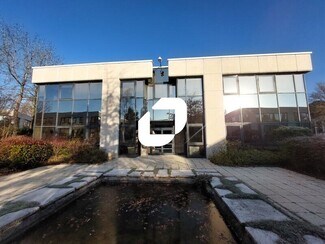 More details for Boulevard Des Chênes, Guyancourt - Office for Lease