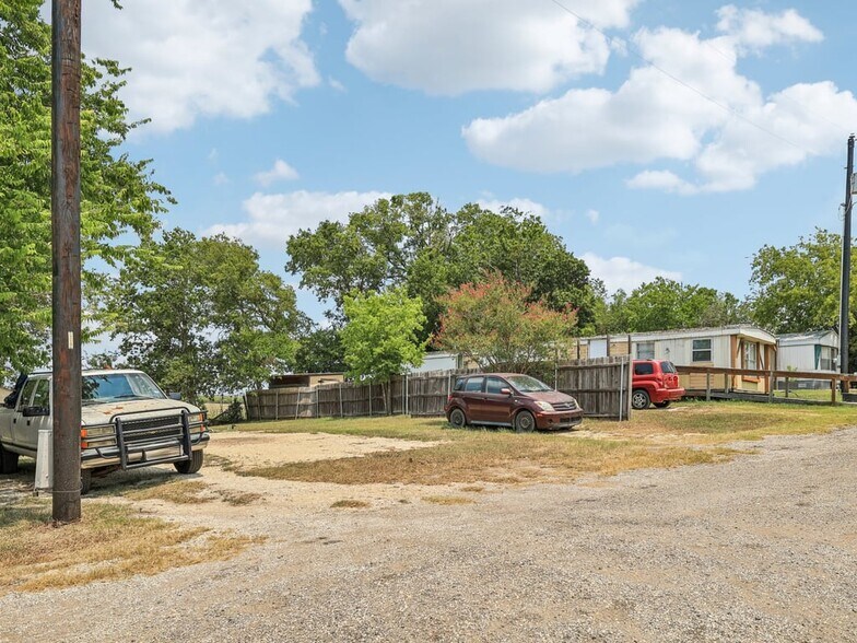 TBD Bluebonnet Road and N HWY 183 hwy, Lockhart, TX à vendre - Photo du bâtiment - Image 3 de 21