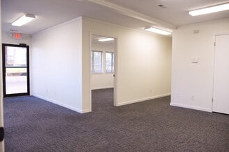 801 NE Church St, Decatur, AL à louer Photo intérieure- Image 2 de 19