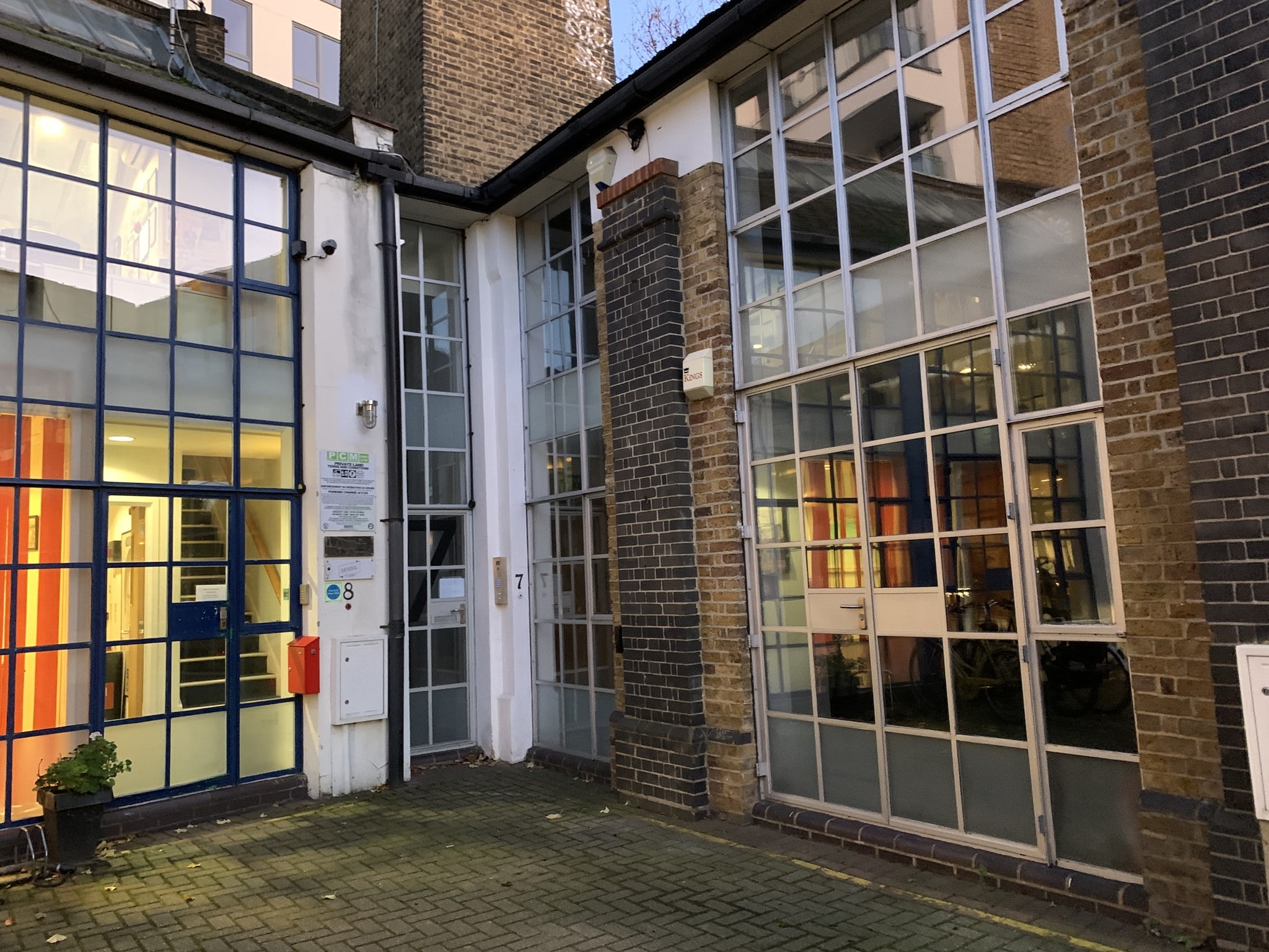 7 Glenthorne Mews, London for lease Building Photo- Image 1 of 6