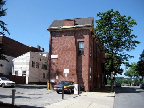 101 Pine St, Harrisburg, PA à vendre - Photo du bâtiment - Image 2 de 12