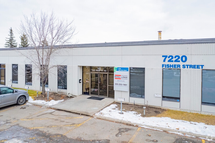 7220 Fisher St SE, Calgary, AB for lease - Building Photo - Image 3 of 4