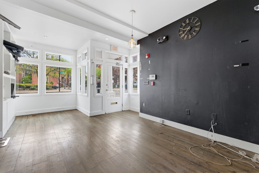 437 Columbus Ave, Boston, MA à vendre - Photo du bâtiment - Image 3 de 5