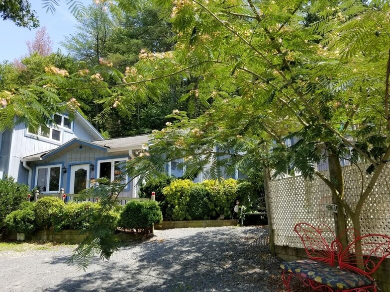 20 Victory Ln, Castleton, VA à vendre - Photo du bâtiment - Image 3 de 77