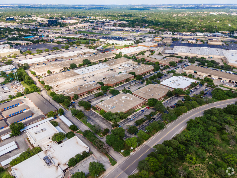 121 Interpark Blvd, San Antonio, TX for lease - Building Photo - Image 2 of 11