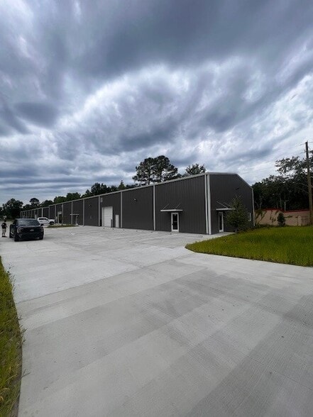 1723 Grove Point, Savannah, GA for lease - Building Photo - Image 2 of 10