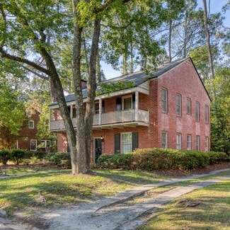 More details for 221 E 56th St, Savannah, GA - Multifamily for Sale