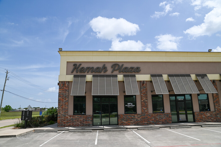 903 FM 518 Rd, Kemah, TX for lease - Building Photo - Image 2 of 8