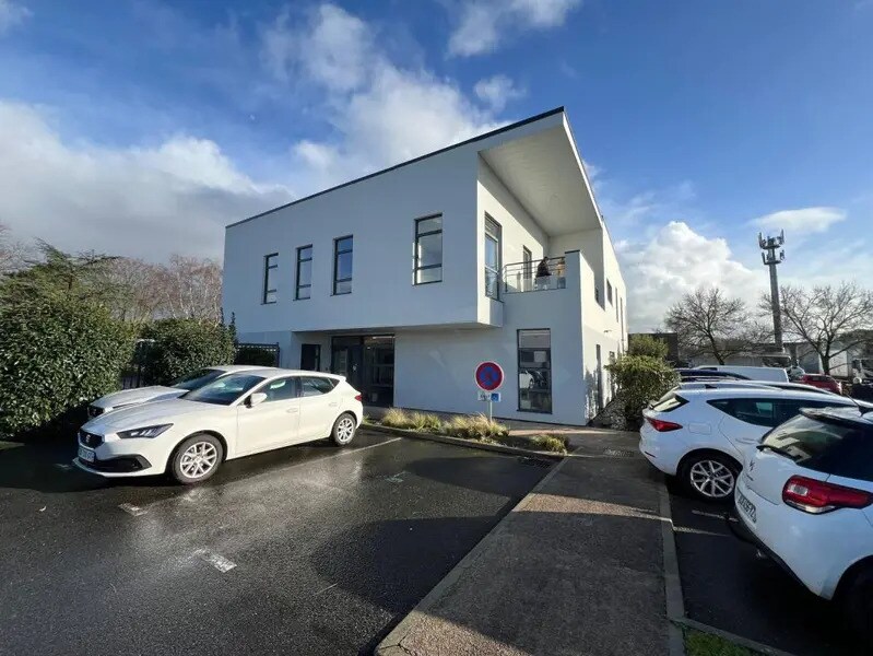 18 Rue Du Bignon, LES SORINIÈRES à louer Photo du bâtiment- Image 1 de 14