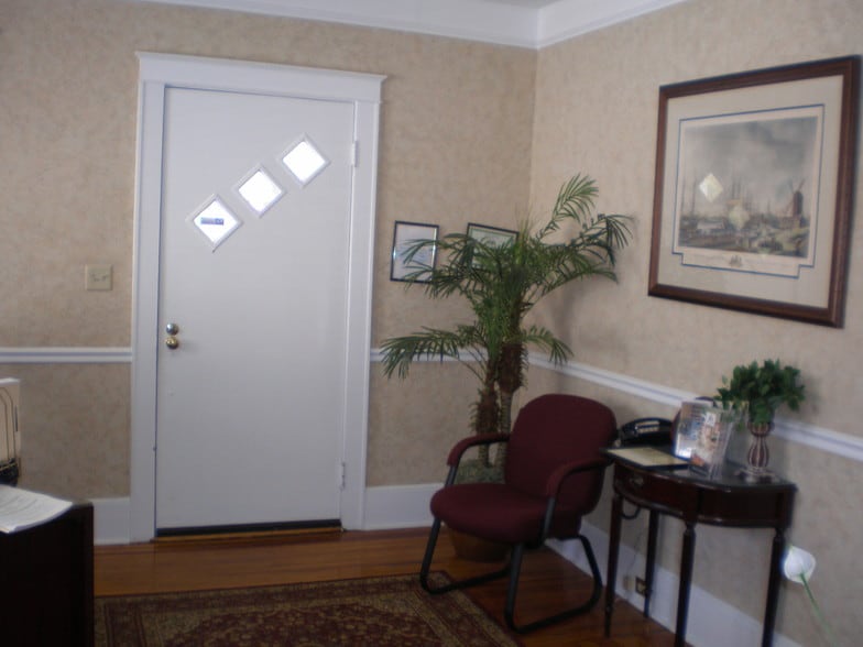 2221 Bull St, Columbia, SC for sale - Building Photo - Image 3 of 9