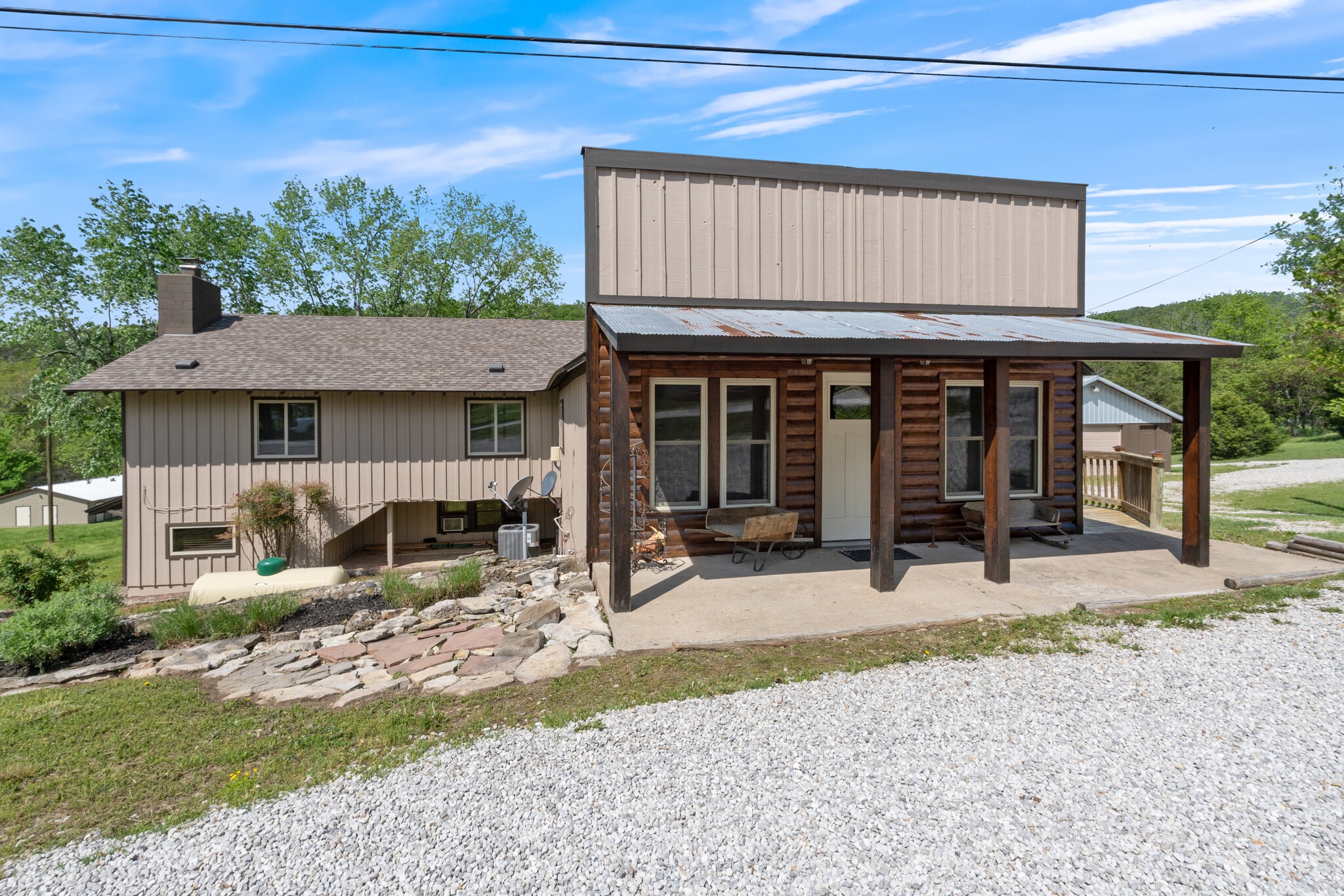 19379 US-62, Eureka Springs, AR for sale Primary Photo- Image 1 of 55