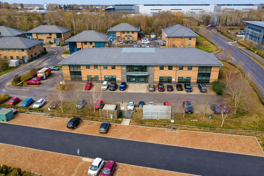 Forder Way, Peterborough à louer - Photo du bâtiment - Image 1 de 12