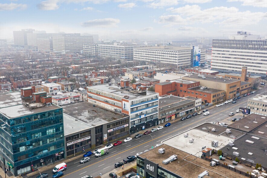 9140-9160 Boul Saint-Laurent, Montréal, QC for lease - Aerial - Image 2 of 4