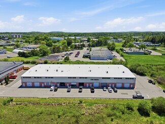 Plus de détails pour 18 Graf Rd, Newburyport, MA - Industriel à louer