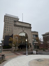 126 Central Plaza North, Canton, OH for lease Interior Photo- Image 1 of 10