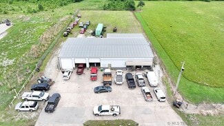 More details for 802 N Thornton St, Vian, OK - Retail for Sale