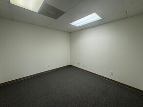 6283 Park South Dr, Bessemer, AL for lease Interior Photo- Image 1 of 2
