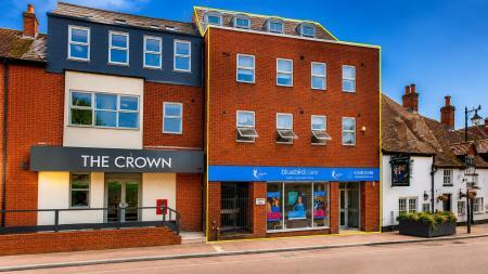 4 London Rd, Andover for sale Building Photo- Image 1 of 5