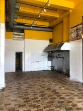 25 Hyatt St, Staten Island, NY for lease Interior Photo- Image 2 of 7