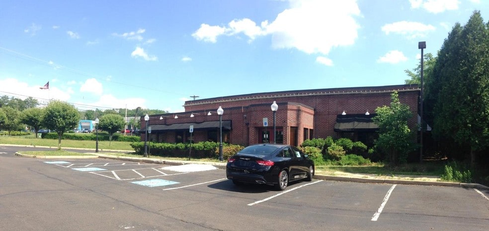 682 Bethlehem Pike, Montgomeryville, PA à vendre - Photo du bâtiment - Image 2 de 16