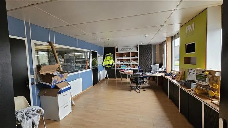 Industrial in Santes for sale - Interior Photo - Image 2 of 10