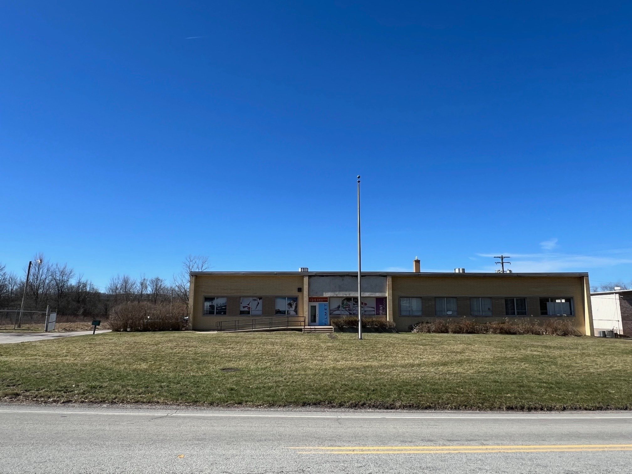 1051 Russellton Rd, Cheswick, PA for lease Primary Photo- Image 1 of 8