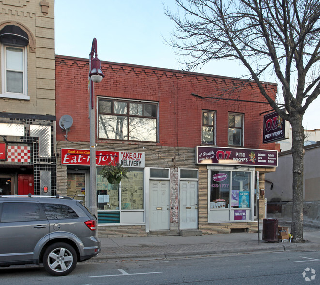 6-8 Bond St W, Oshawa, ON for sale - Building Photo - Image 2 of 2