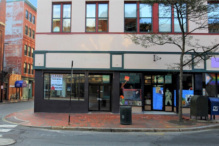 554-562 Congress St, Portland, ME à louer - Photo du bâtiment - Image 2 de 6