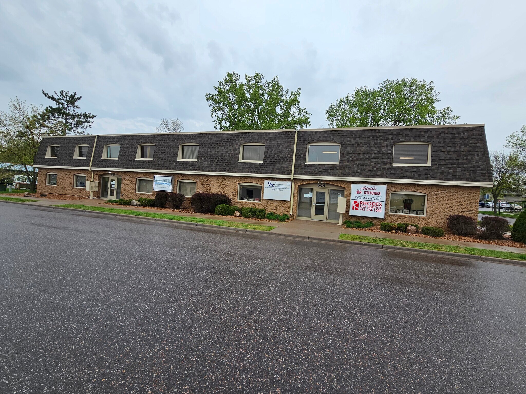 544-554 3rd St NW, Elk River, MN à louer Photo du bâtiment- Image 1 de 11
