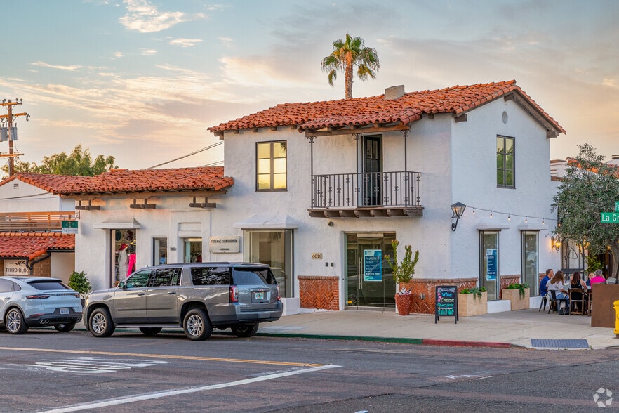 6106-6108 Paseo Delicias, Rancho Santa Fe, CA à louer - Photo principale - Image 1 de 12