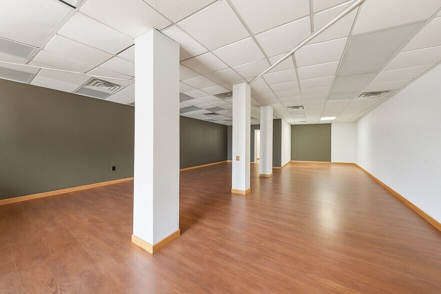 980 Main Ave, Passaic, NJ à louer - Photo du bâtiment - Image 3 de 7