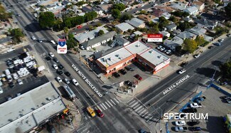 Plus de détails pour 14018-14028 Van Nuys Blvd, Pacoima, CA - Bureau/Commerce de détail à louer