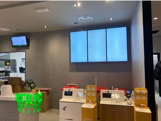 Plus de détails pour Multi-résidentiel à vendre