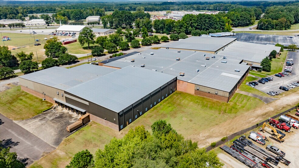 719 Dunn Rd, Fayetteville, NC à vendre - Photo du bâtiment - Image 3 de 16