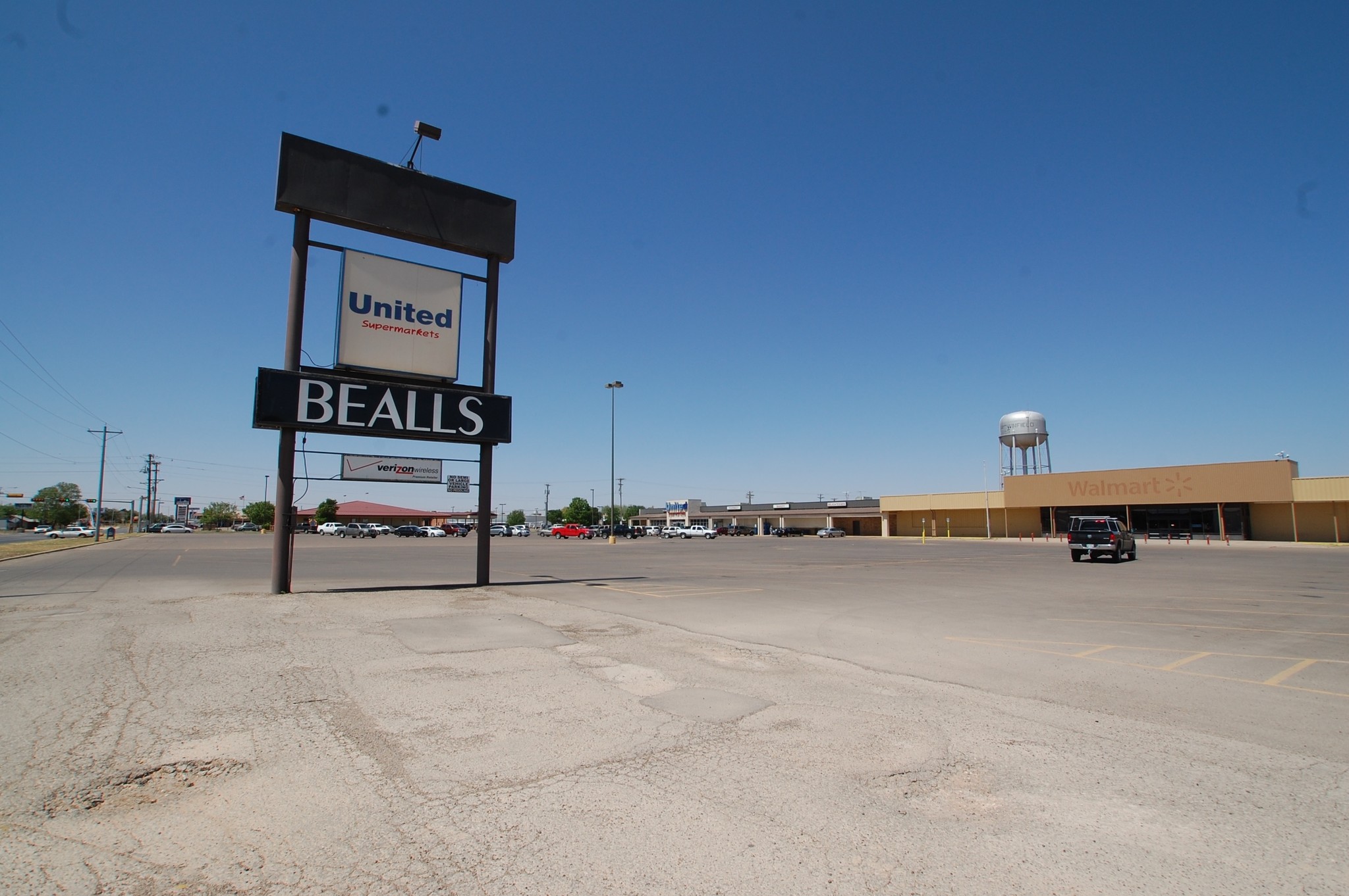 1401 Tahoka Rd, Brownfield, TX for lease Building Photo- Image 1 of 10