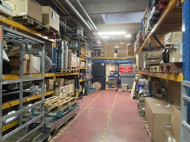 Flex in Gennevilliers for lease - Building Photo - Image 2 of 7