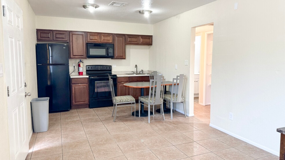 8939 N 8th St, Phoenix, AZ for sale - Building Photo - Image 3 of 42