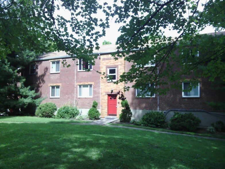 5928 Belmont Ave, Cincinnati, OH à vendre - Photo du bâtiment - Image 2 de 20