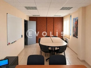 12 Rue De La Pierre Millière, Saint-Quentin-Fallavier à vendre Photo intérieure- Image 2 de 10