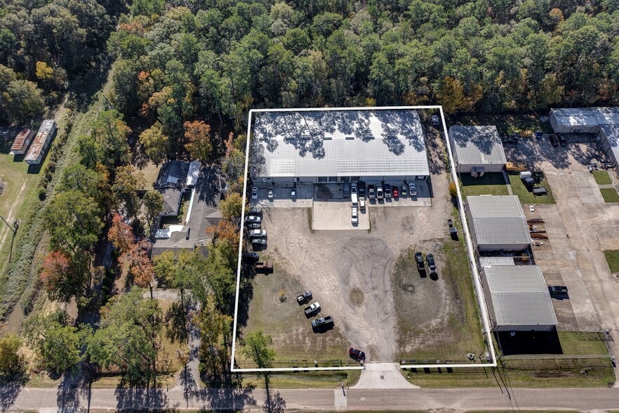 21820 E Wallis Dr, Porter, TX for lease - Building Photo - Image 3 of 18