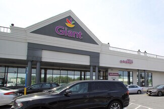 Plus de détails pour 11200-11281 New Hampshire Ave, Silver Spring, MD - Commerce de détail à louer