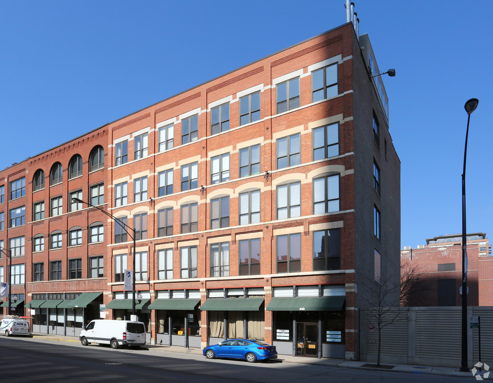 410 W Grand Ave, Chicago, IL for sale Building Photo- Image 1 of 1