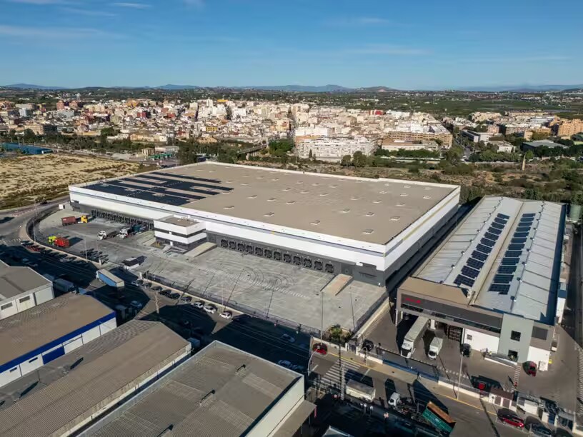 Calle Principal P.I. Codonyers, 1, Picassent, Valencia for lease Primary Photo- Image 1 of 5