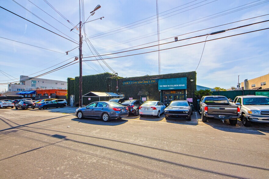 2245 Federal Ave, Los Angeles, CA for sale - Primary Photo - Image 1 of 1