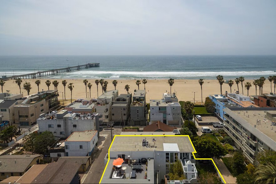 22 28th Ave, Venice, CA à vendre - Photo du bâtiment - Image 2 de 45