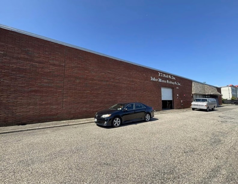 1064 Route 109, Lindenhurst, NY for lease Building Photo- Image 1 of 25