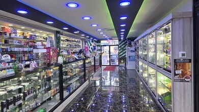 544 Straits Tpke, Watertown, CT for lease Interior Photo- Image 2 of 4