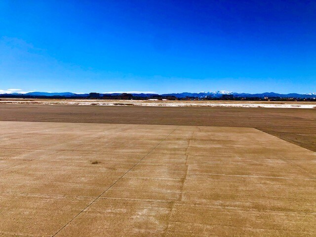 7761 S Peoria St, Englewood, CO à louer - Photo du bâtiment - Image 3 de 7