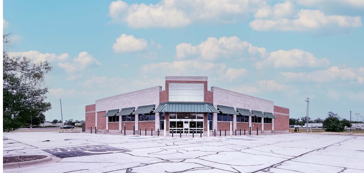 1605 W 7th St, Joplin, MO for lease - Primary Photo - Image 1 of 1