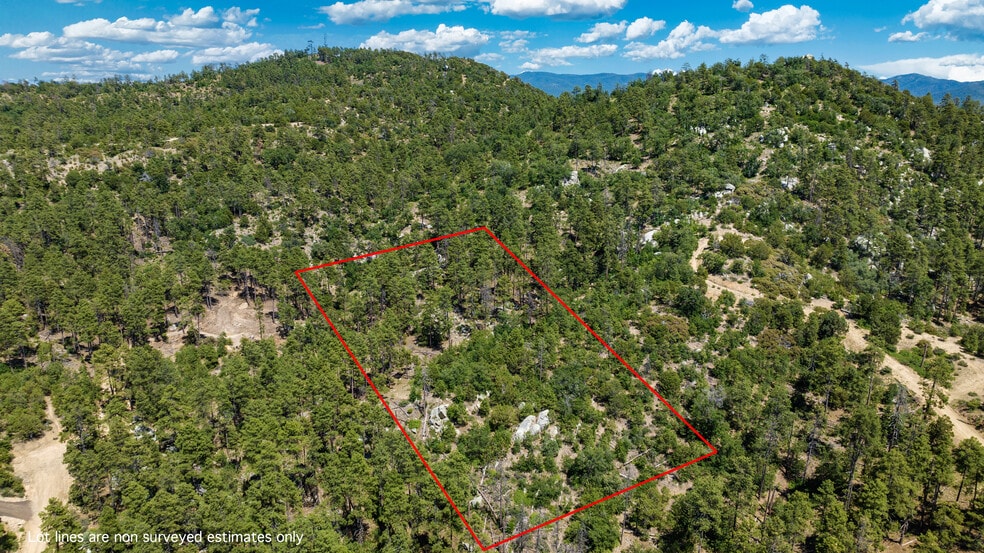 4635 W Vulture Bend Dr, Prescott, AZ à vendre - Photo du bâtiment - Image 2 de 6